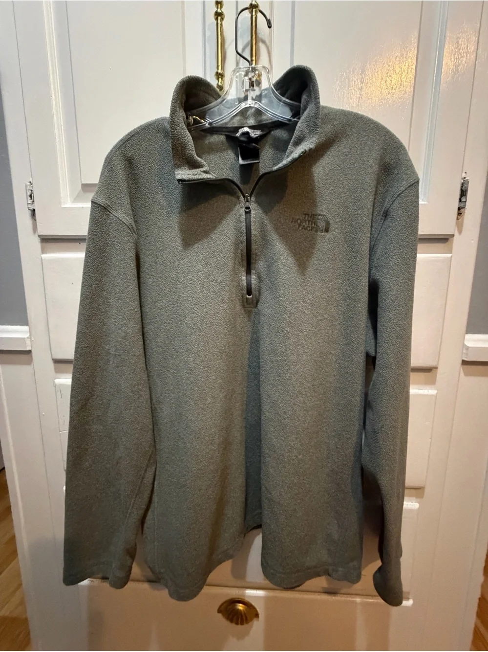 The North Face 1/4 Zip Pullover Men XL Gray Fleece Mock Neck Outerwear Sweater